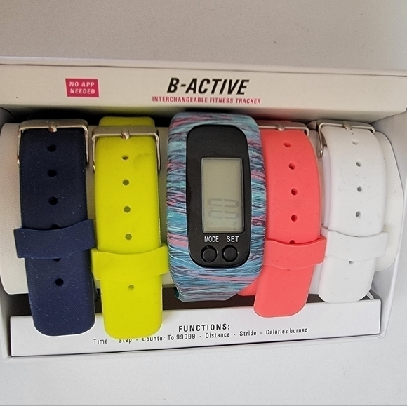B-ACTIVE Fitness Tracker Set NWT - Picture 3 of 4